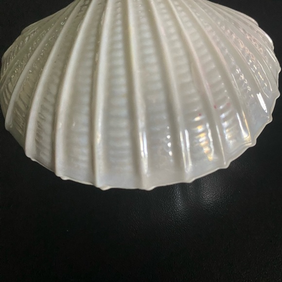 Vintage Ceramic Iridescent 4” Mini Shell-Shaped Scalloped Candle Holder - Picture 11 of 11